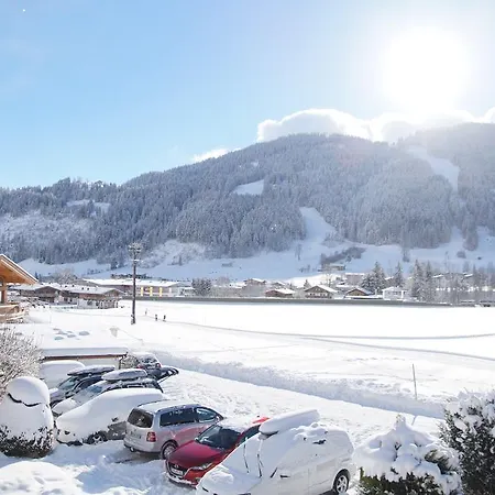 Retthaeusl Pensionat 4*